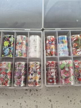 Decorative Holiday Nail Foil Set - Assorted Colors